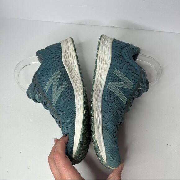 New Balance Blue Running Shoes fresh foam 11 - Picture 8 of 13